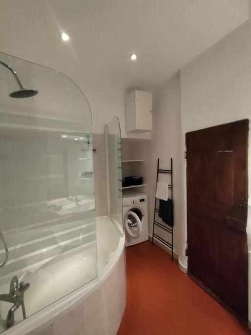 Appartement Au Coeur Du Village Sisteron Buitenkant foto